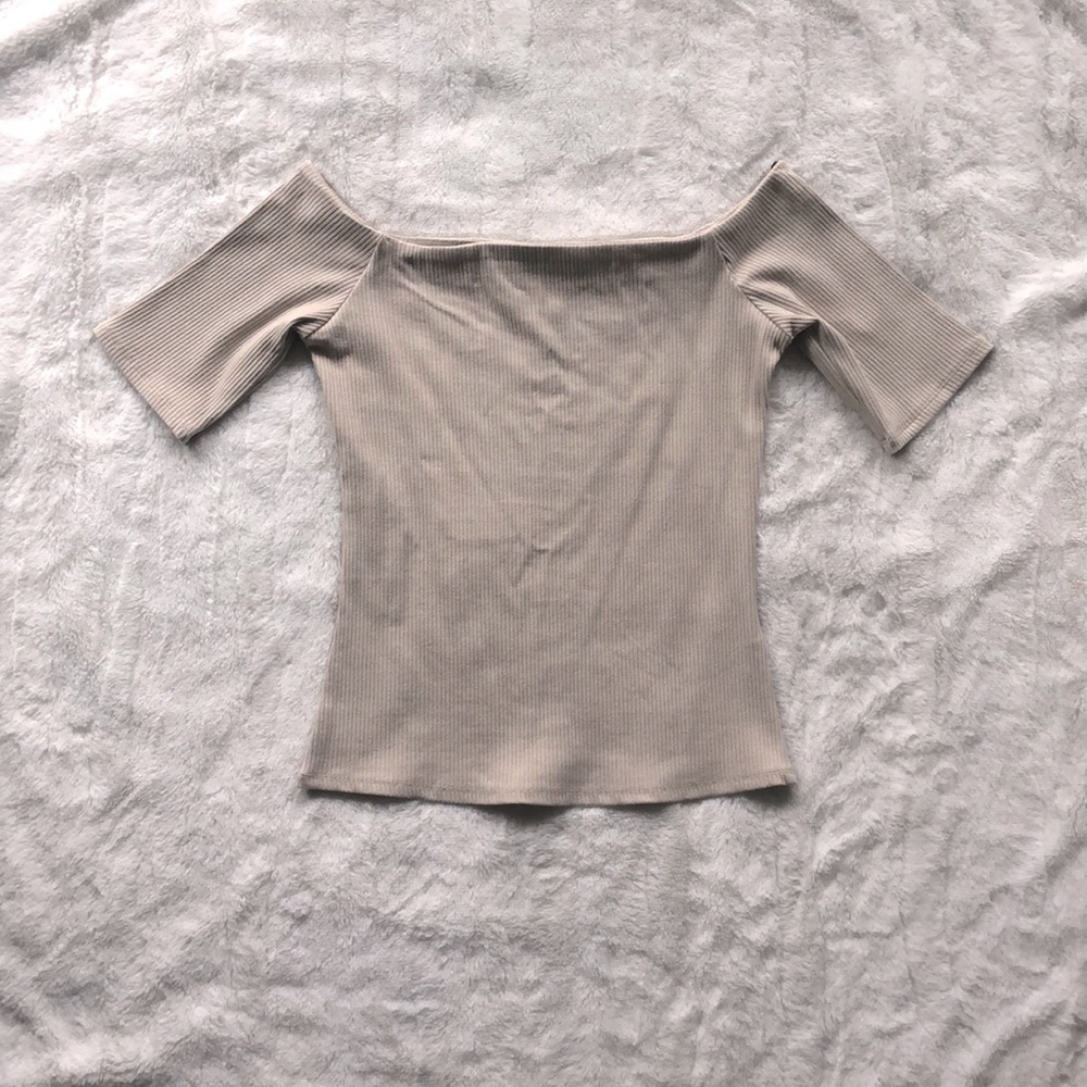 H&M off the shoulder top